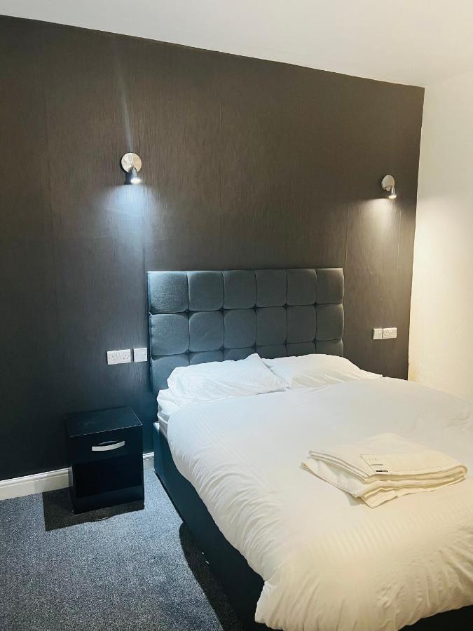 The Pleasant House Hotell Manchester Eksteriør bilde